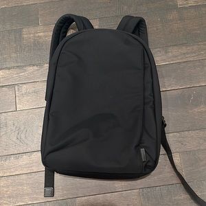 Away The daypack backpack black
